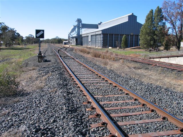 
The view looking looking east, away from Dubbo.
