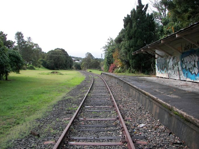 Track level view looking towards Byron Bay.