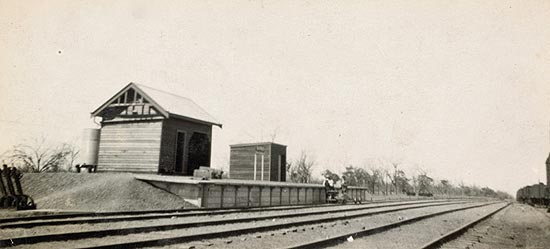 A old photograph of Barnes, looking south towards Moama.