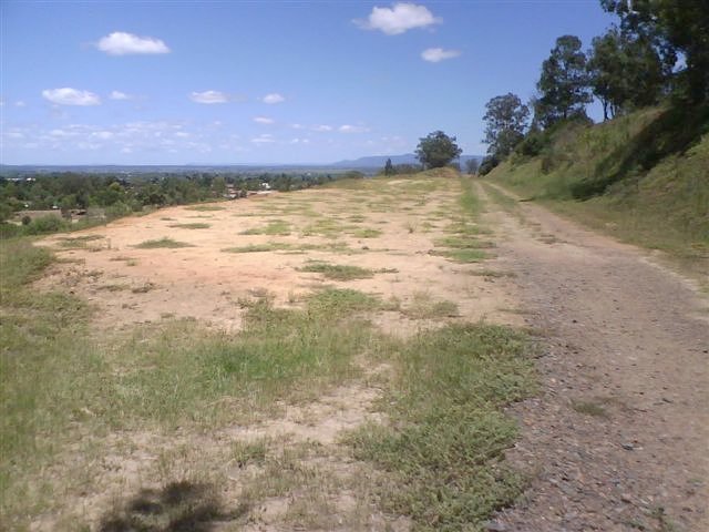 The probable location of Bowmans Creek, looking south.