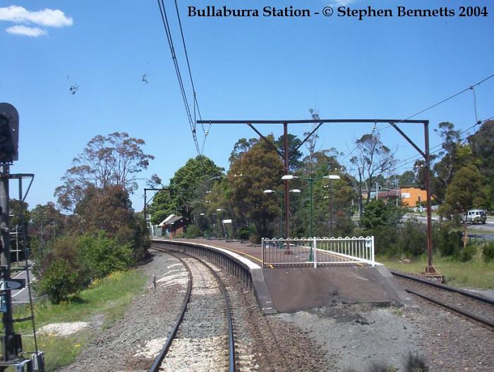 
The view approaching the western end of the station.
