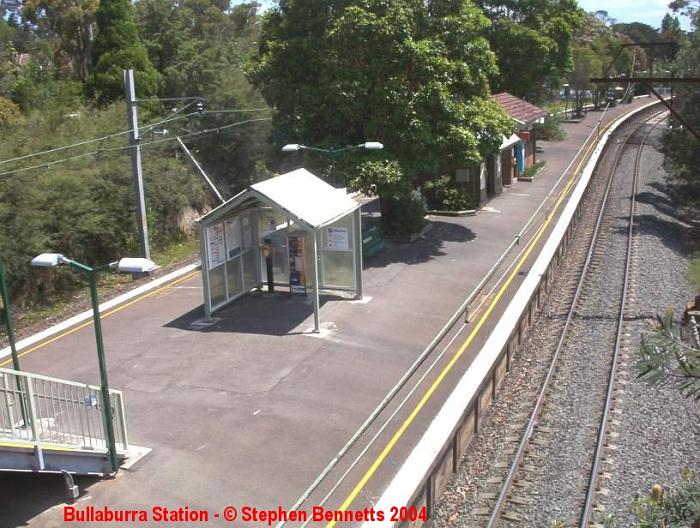 
The view looking away from Sydney along platform 1.
