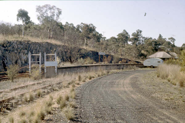 Captains Flat station showing the sign clearly visible.