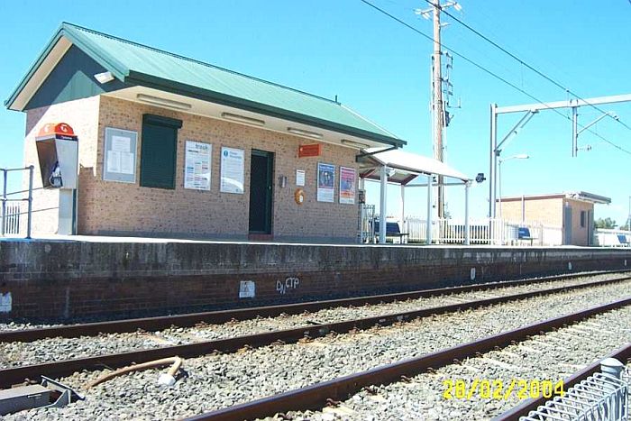 
The view of the modern station building.
