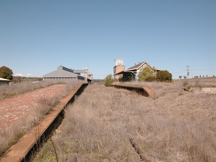 
The view looking up the line, showing the goods platform (left) and main
passenger platform (right).
