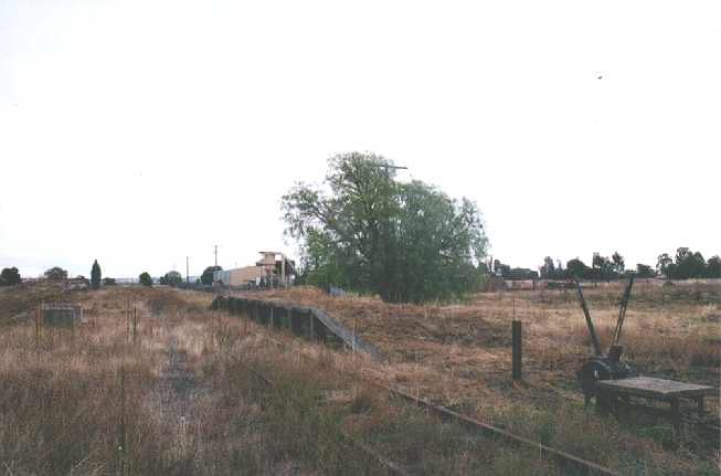 
Another view of the derelict platform complete with point lever, this time
looking back to Wagga Wagga.
