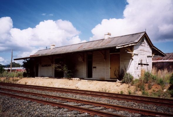 
Glenreagh station, with the platform face removed.
