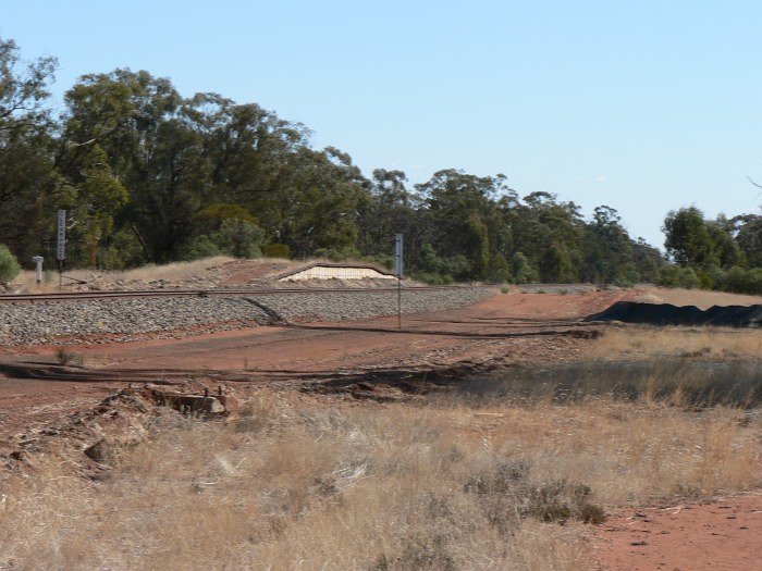 A closer view of the loading bank.