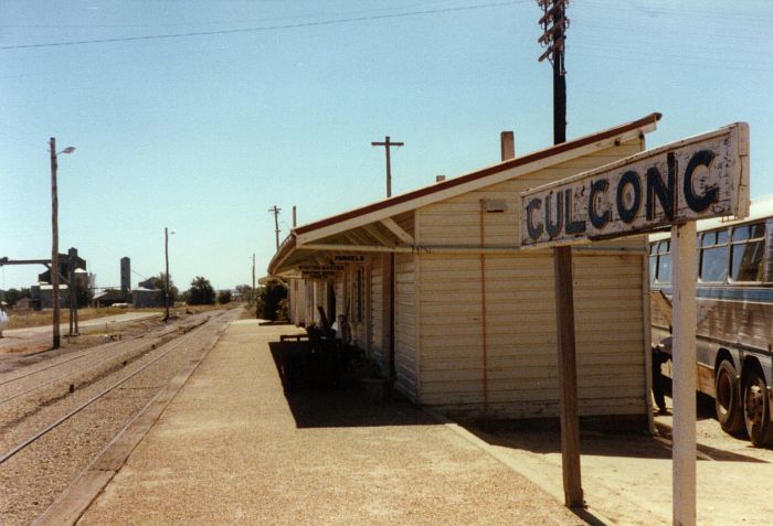 
The view looking along the platform and station, which are very typical of
the area.
