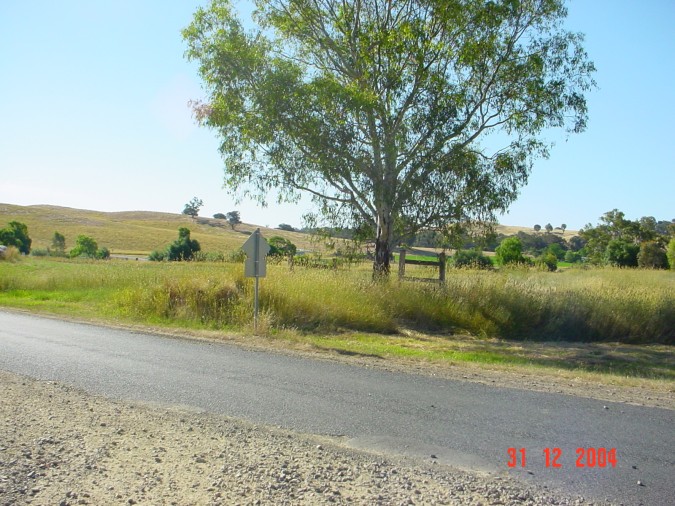 
The remains of the formation where it crosses the road on the way
to Tumbarumba.
