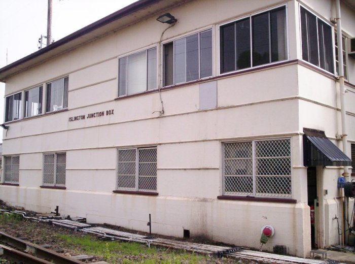 A view of the utilitarian box controlling the junction.