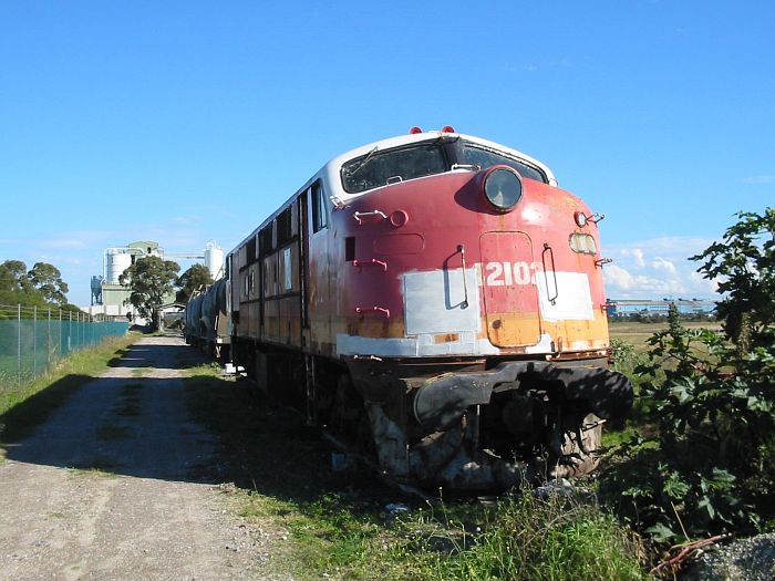 
42102 sits idle in the Blue Circle cement works.
