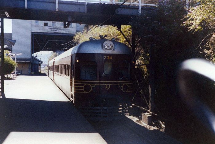 
DMU 634/734 forming the train the Mudgee.
