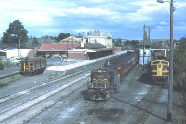 4204 stabled in yard, 4836 idly waits to take the up passenger later in the day and Rail Motor 34 sits with engine off in the dock soon to be woken for the run to Wollongong via Robertson.