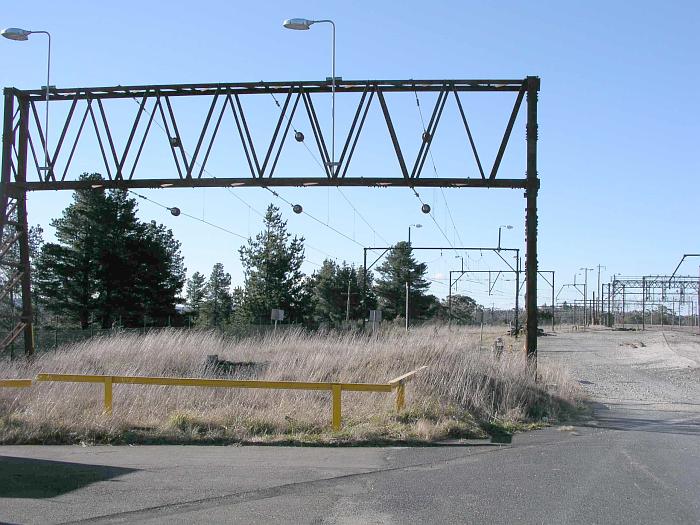 
The gantry at the end of the electrified up storage sidings .
