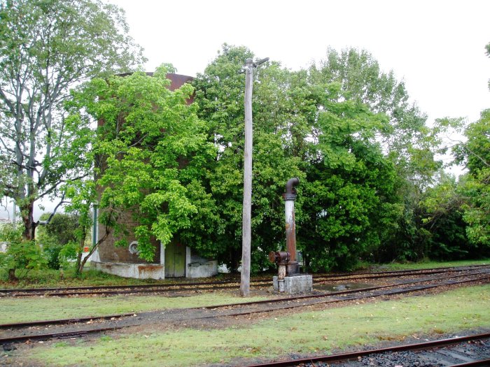 The view looking across toward the water tank. The track abt the back leads to the  motor vehicle unloading ramp (left) and the turntable (right).