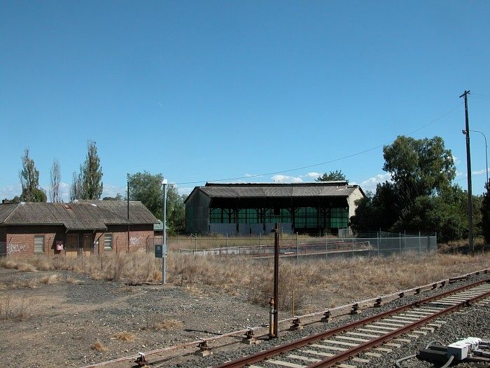 The old roundhouse and turntable at Muswellbrook.
