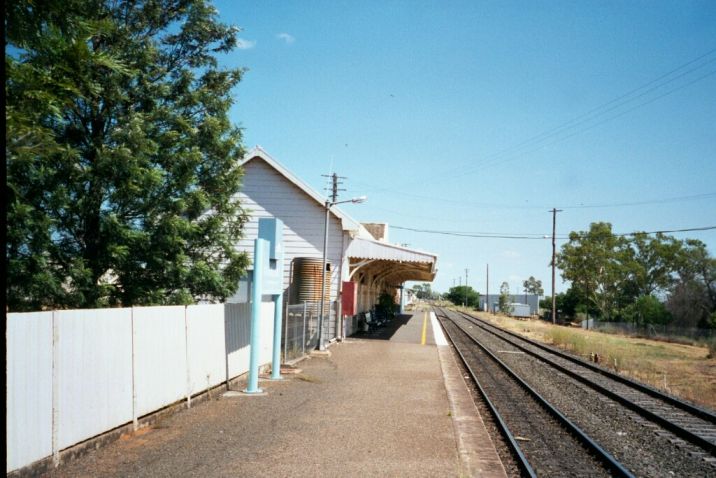 
The view down the length of the platform.
