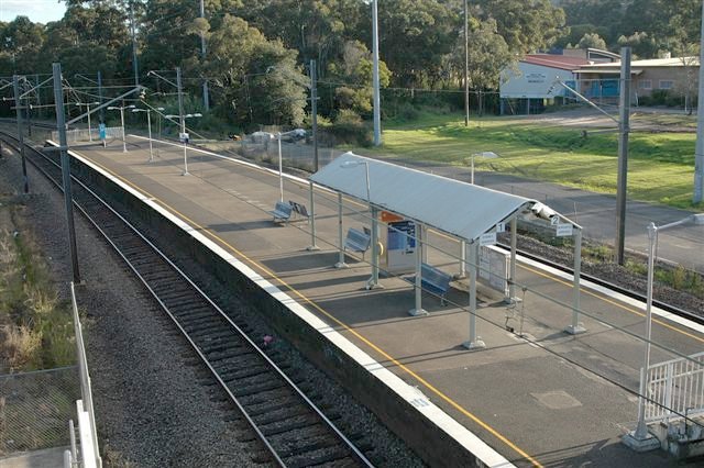 The view looking south towards Sydney along platform 1.