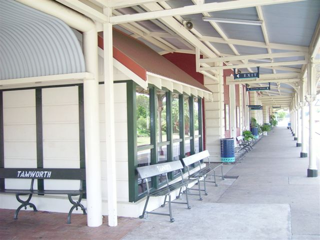 Looking in the Up direction. The signal box has had extra glazing installed to convert it to a mini-museum containing the lever frame, and other railway items such as the track diagram, staff holder, old desk etc.