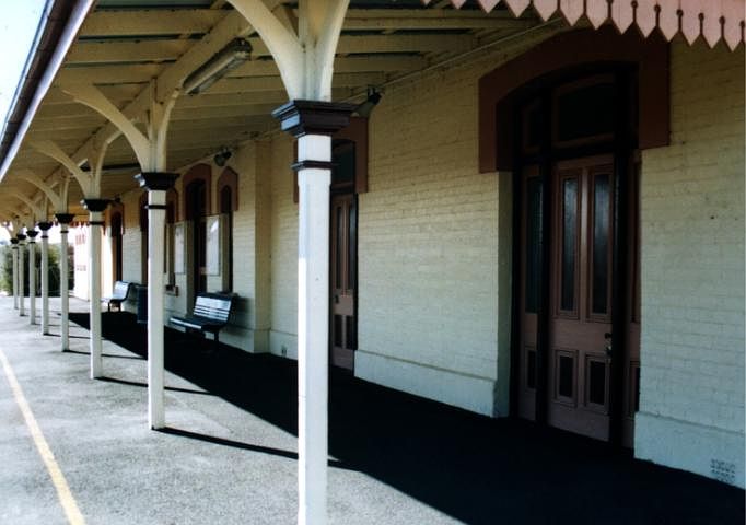 
The view looking along the platform.
