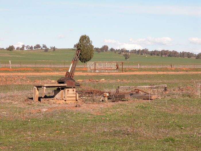 
A close-up of the 3-lever frame at the down end of the yard.
