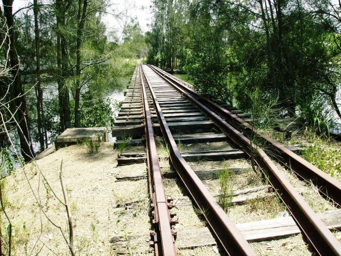 The bridge over Stony Creek, looking back towards Fassifern.