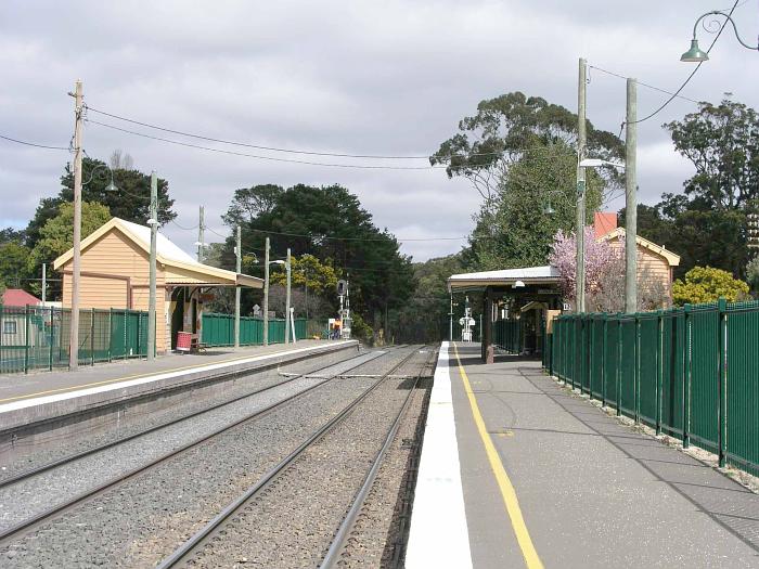 
The view looking down the line between the two platforms.
