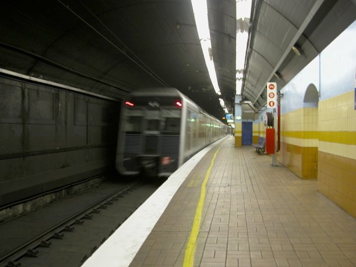 A shot of a tangara set departing platform 5.